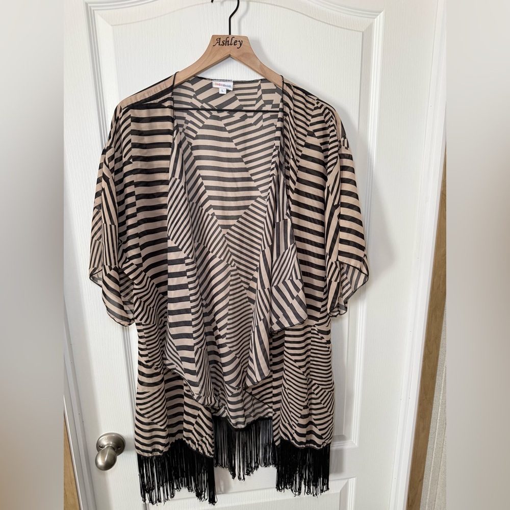 LuLaRoe Black and Tan Chevron Kimono Coverup